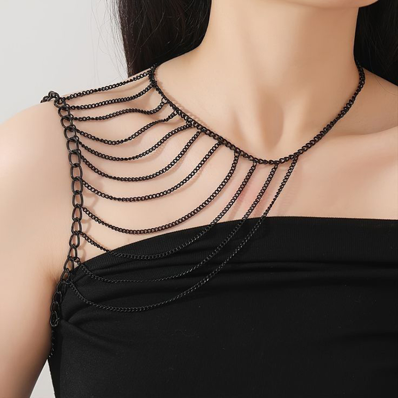 Body Jewelry Necklace - Wielowarstwowy łańcuszek na ramię z frędzlami