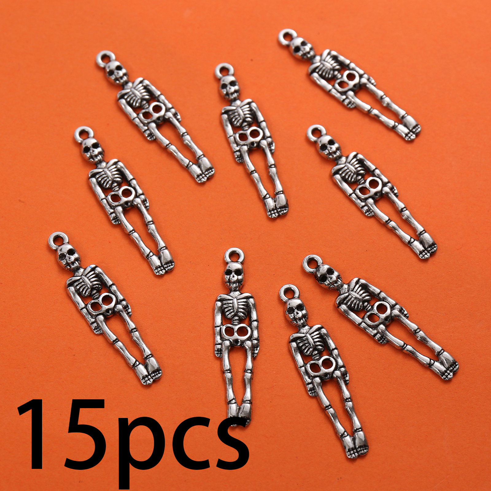 Body Jewelry Necklace - 15-częściowy zestaw zawieszek w kształcie ludzkiego