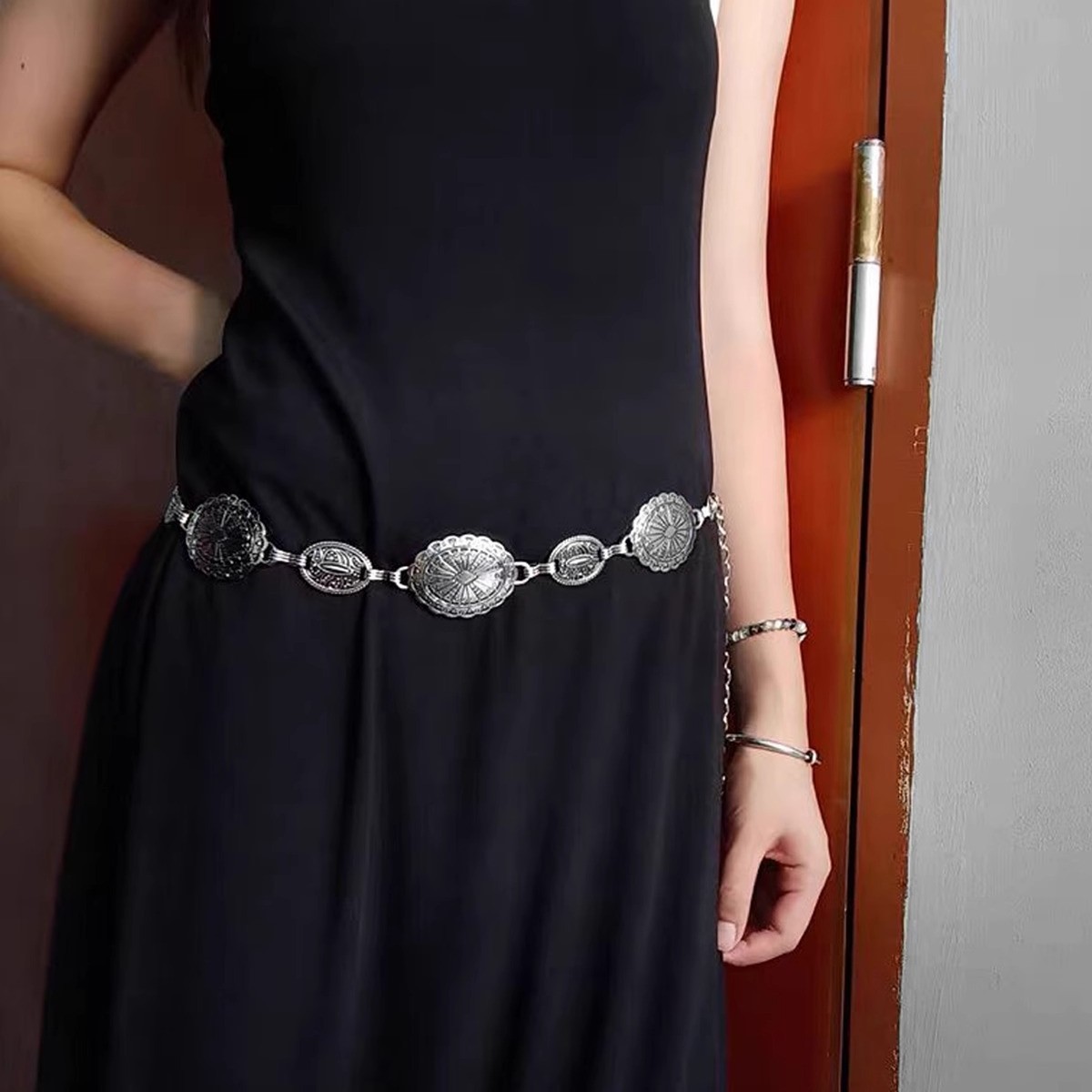 Damski metalowy łańcuszek do t – Body Jewelry High End recenzja i cena