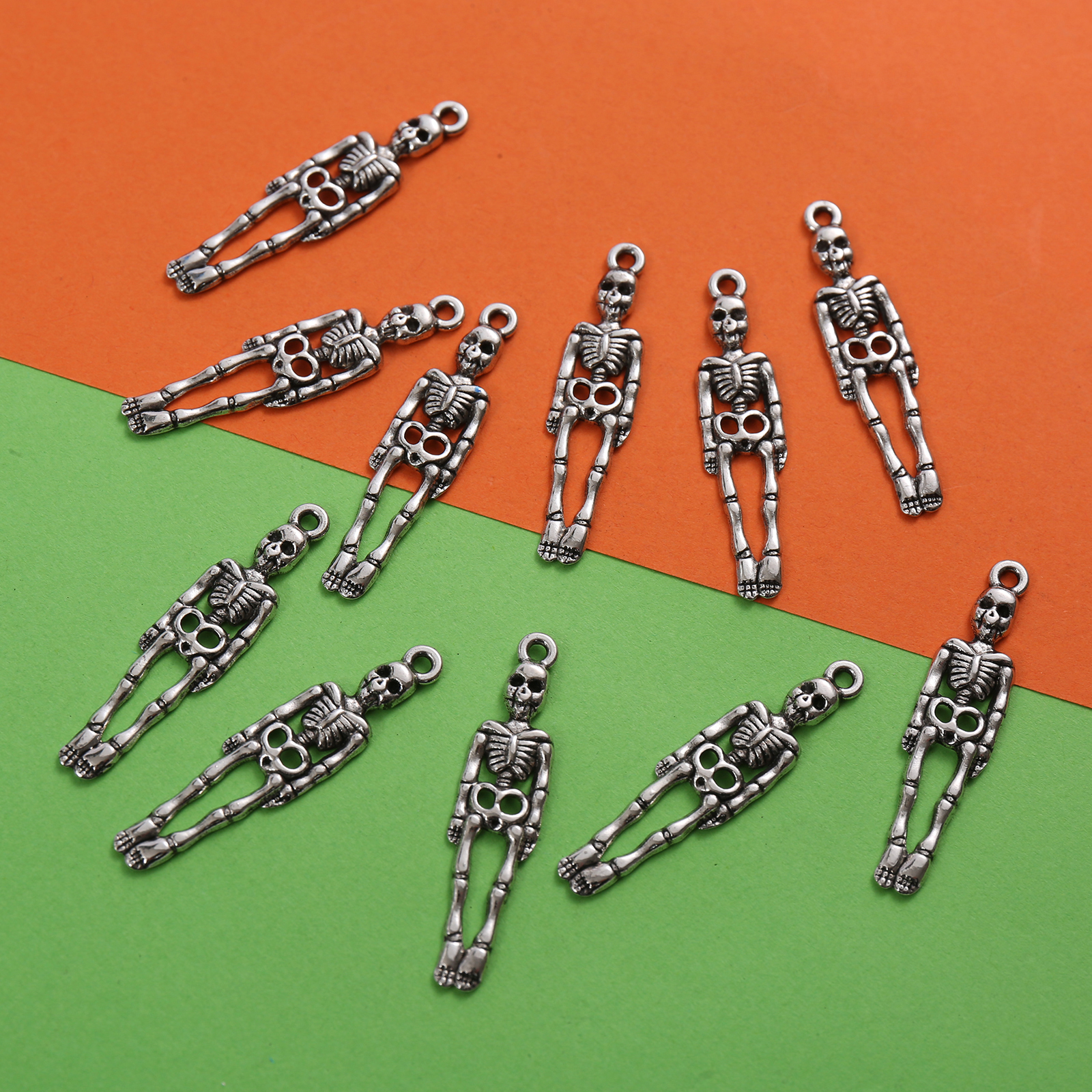 15-częściowy zestaw zawieszek  – Body Jewelry Necklace recenzja i cena
