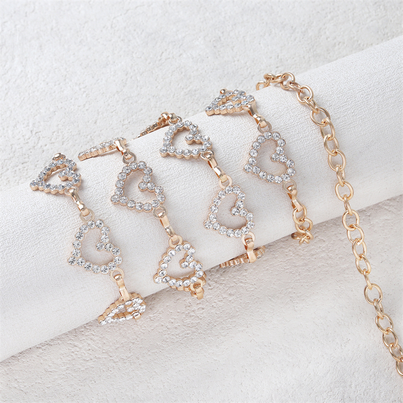 Modny łańcuszek do talii z cyr – Body Jewelry Online recenzja i cena